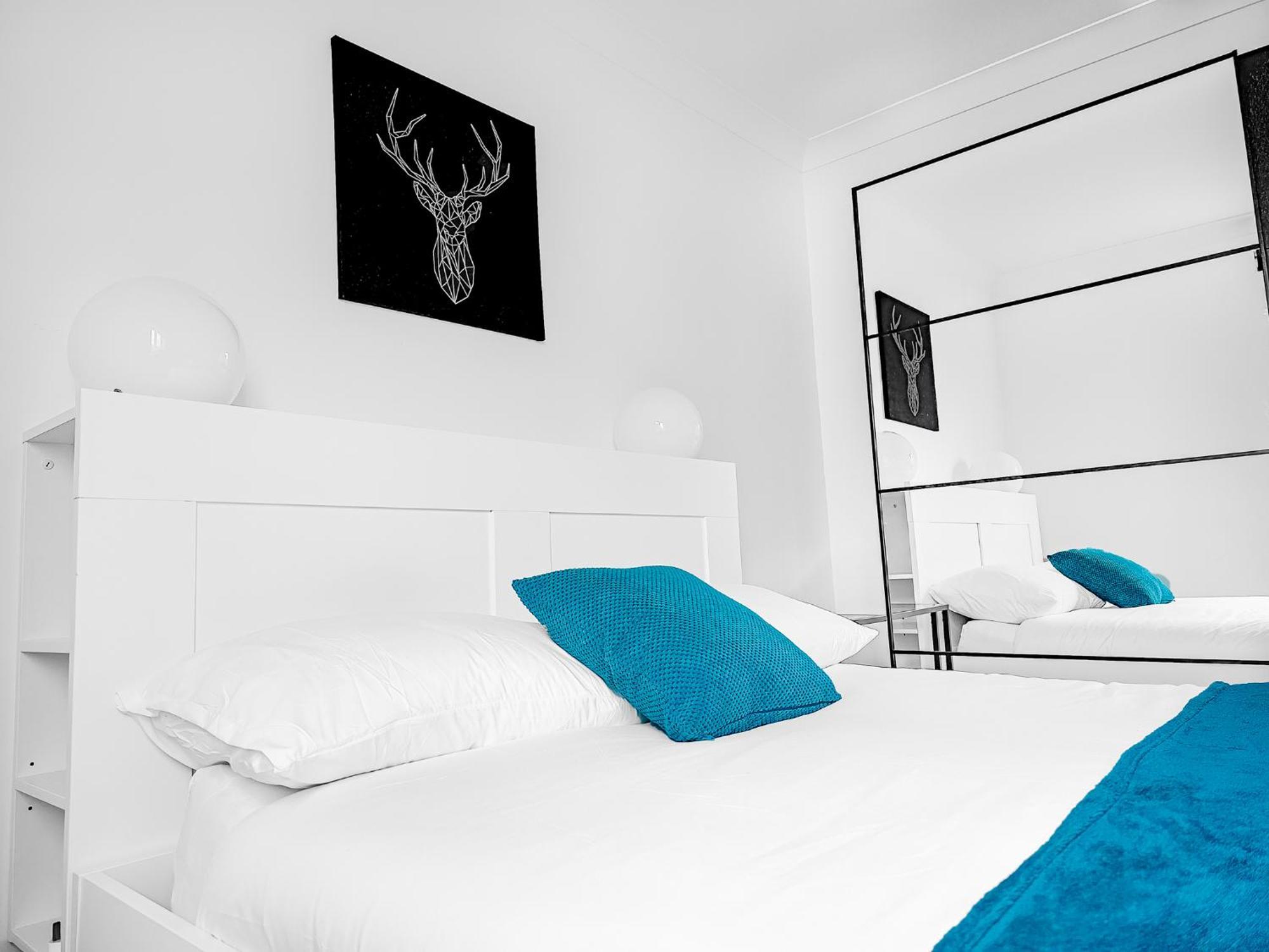 Charming London Home, Opp Arnos Grove Underground Station, Parking New Southgate Dış mekan fotoğraf